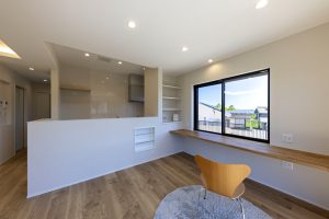 008　造作カウンター　キッチン前収納　山口工務店